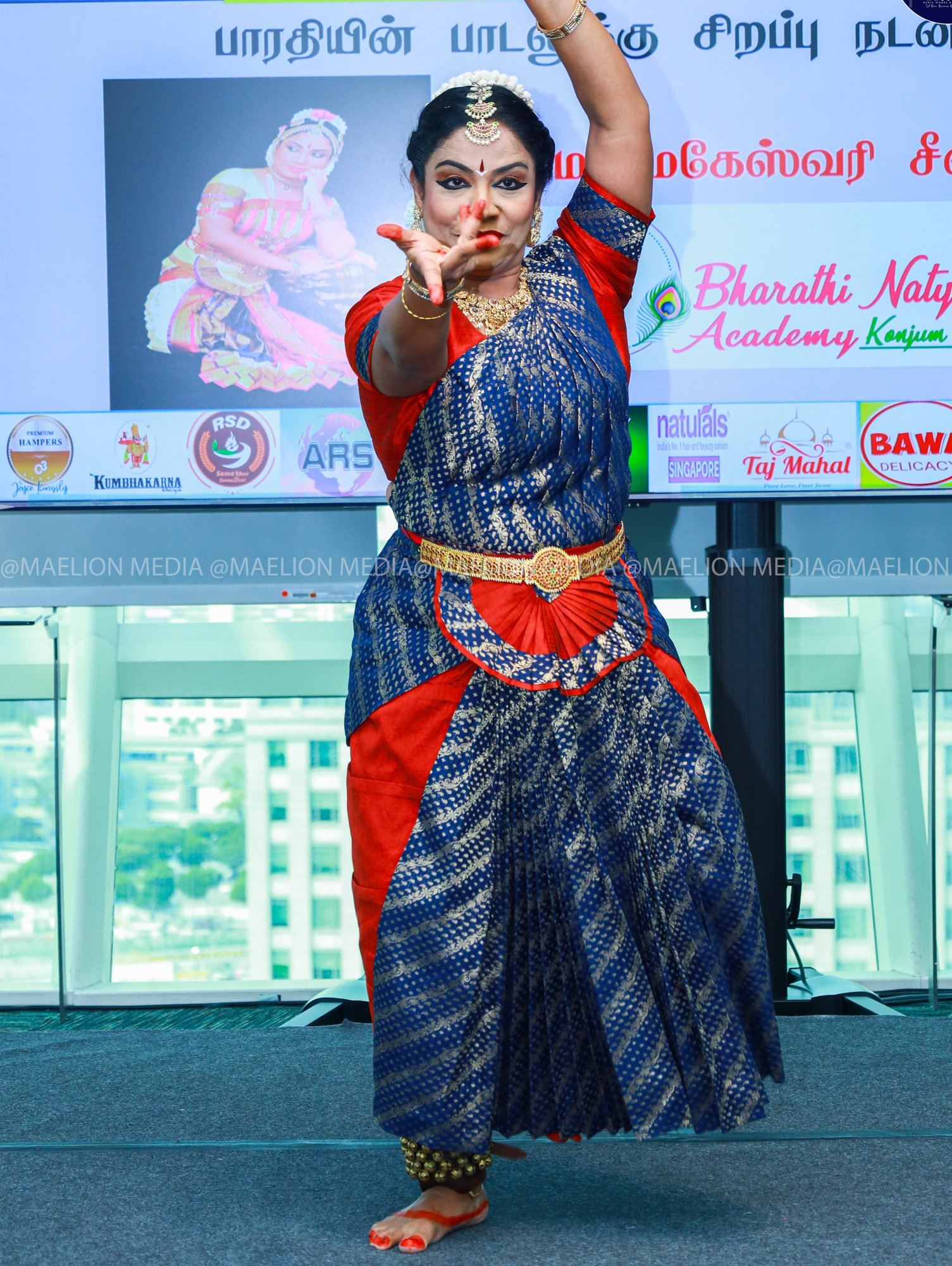 Guru Uma in a graceful Bharatanatyam pose